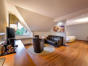 Premium Room, 1 King Bed