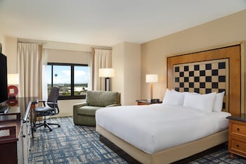 Room, 1 King Bed (Disney Springs View)
