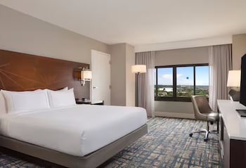 Room, 1 King Bed (Disney Springs View)