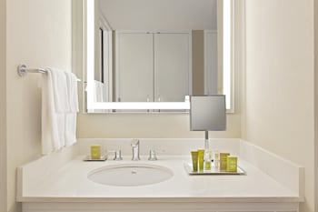 Suite, 1 Bedroom (Holiday)
