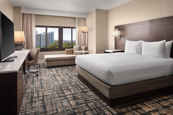 Room, 1 King Bed, Accessible (Hearing)