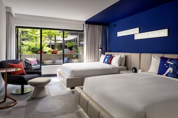 Premier Room, 2 Queen Beds, Courtyard View (Terrace)
