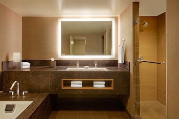Junior Suite (Sugar Pine)