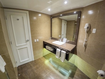 Superior Suite, 2 Twin Beds (Privilege room)