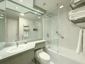 Superior Room, 1 King Bed