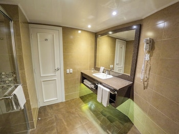 Superior Room, 1 King Bed