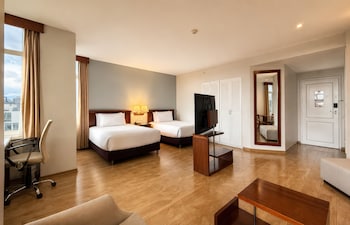 Superior Suite, 2 Twin Beds (Privilege room)