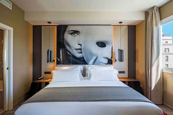 Superior Room (With Views)
