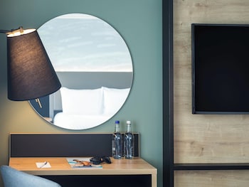 Superior Double Room, 1 Double Bed, River View