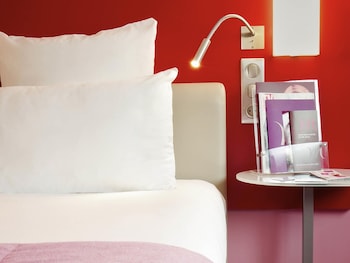 Superior Room, 1 King Bed