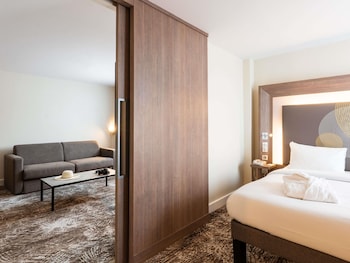 Suite, 1 King Bed