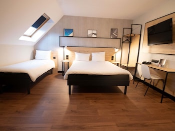 Standard Room, Multiple Beds