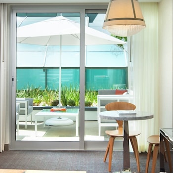 Room, 1 King Bed, Non Smoking (Terrace)