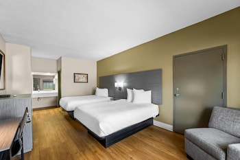 Standard Room, 2 Double Beds, Non Smoking