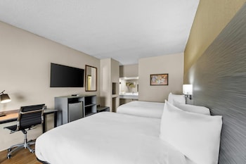 Standard Room, 2 Double Beds, Non Smoking