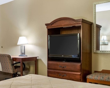 Standard Room, 2 Double Beds, Non Smoking