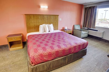 Standard Room, 1 King Bed, Smoking