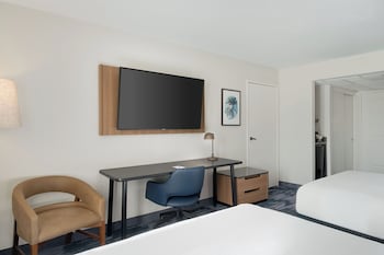 Room, 2 Queen Beds