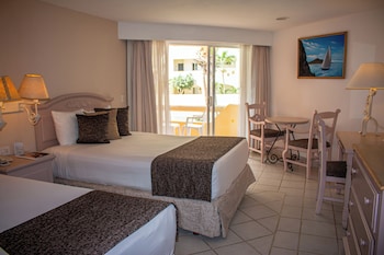 Standard Room, Balcony, Garden View