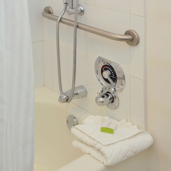 Room, 2 Double Beds, Tower (Hearing Accessible)