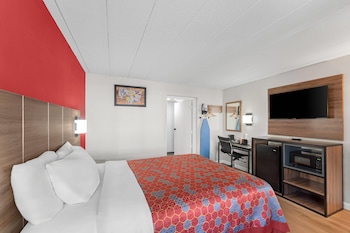Standard Room, 1 Queen Bed, Accessible Tub, Non Smoking