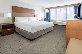 Standard Room, 1 King Bed, Non Smoking