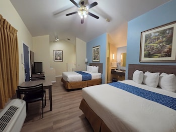 Studio Suite, 2 Queen Beds, Non Smoking
