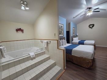 Studio Suite, 2 Queen Beds, Non Smoking