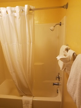 Deluxe Room, 1 King Bed, Non Smoking
