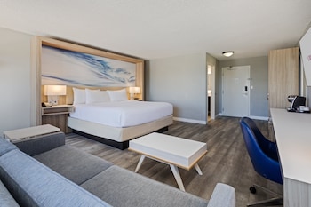 Standard Room, 1 King Bed with Sofa bed, Balcony