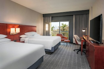 Room, 2 Queen Beds, Courtyard View
