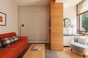 Junior Suite (South-facing)