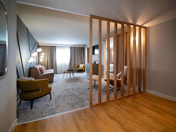 Superior Suite, 1 King Bed
