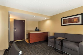 Suite, Non Smoking (2 Double beds and 2 Person Sofa bed)