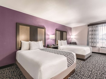 Room, 2 Queen Beds, Non Smoking