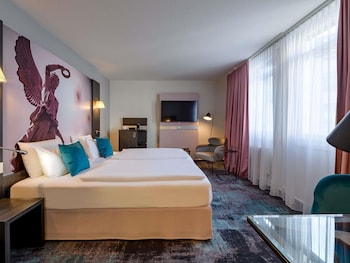 Privilege, Room, 2 Twin Beds