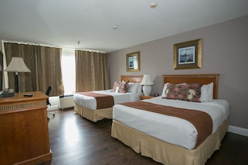 Basic Room, 2 Queen Beds, Refrigerator & Microwave (with Mini-Fridge)