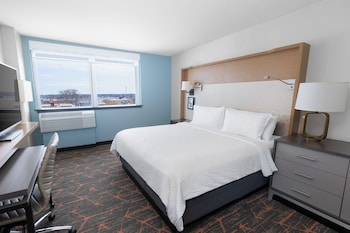 Standard Room, 1 King Bed, Accessible (Mobility)
