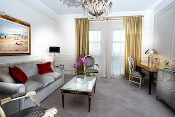 Deluxe Suite (Prestige)