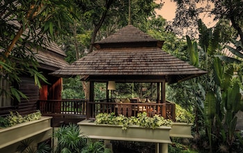 Room, 1 King Bed Upper Garden Pavilion
