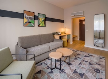 Room, 1 King Bed with Sofa bed
