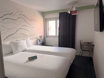 Standard Room, 2 Twin Beds