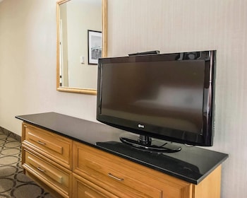 Standard Room, 1 Queen Bed with Sofa bed, Non Smoking