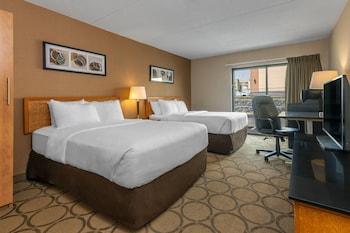 Standard Room, 2 Double Beds, Non Smoking (Groundfloor)