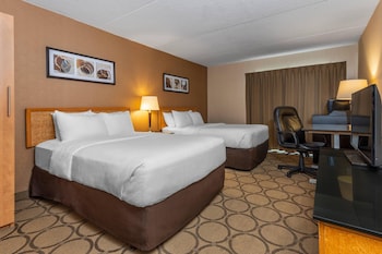 Standard Room, 2 Double Beds, Non Smoking (Groundfloor)
