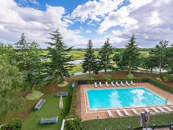 Deluxe Room, 1 Double Bed, Accessible (Golf course view)