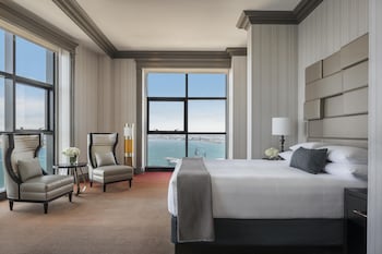 Suite (Penthouse)