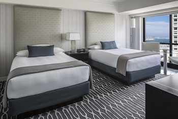 Room, 2 Double Beds, Accessible (Shower)
