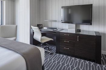 Room, 2 Double Beds, Accessible (Shower)