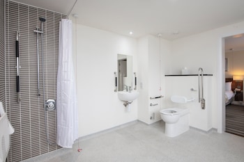Standard Room, 1 Double Bed, Accessible